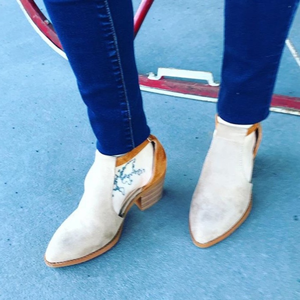 Two-tone Ankle Booties